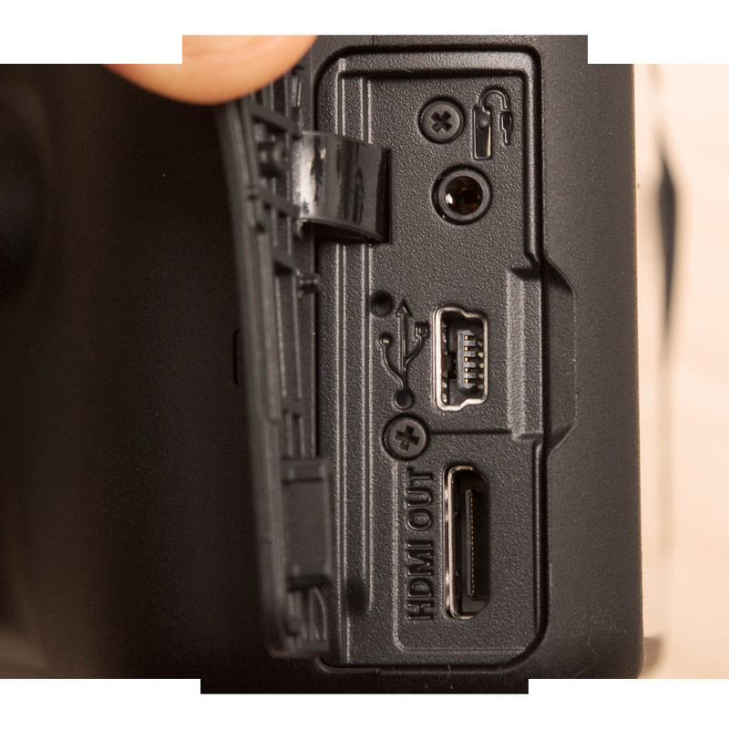 دوربین دیجیتال کانن مدل EOS 2000D به همراه لنز 50 میلی متر STM 1.8 دوربین دیجیتال کانن مدل EOS 2000D به همراه لنز 50 میلی متر STM 1.8