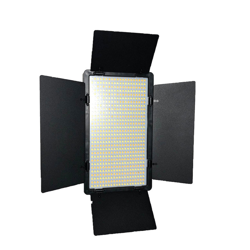 نور ثابت ال ای دی  مدل 600 PRO