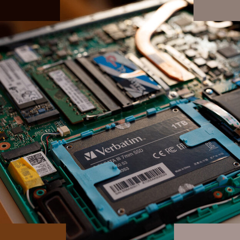 اس اس دی اینترنال SATA III ورباتیم مدل VI550 S3 ظرفیت 1 ترابایت اس اس دی اینترنال SATA III ورباتیم مدل VI550 S3 ظرفیت 1 ترابایت