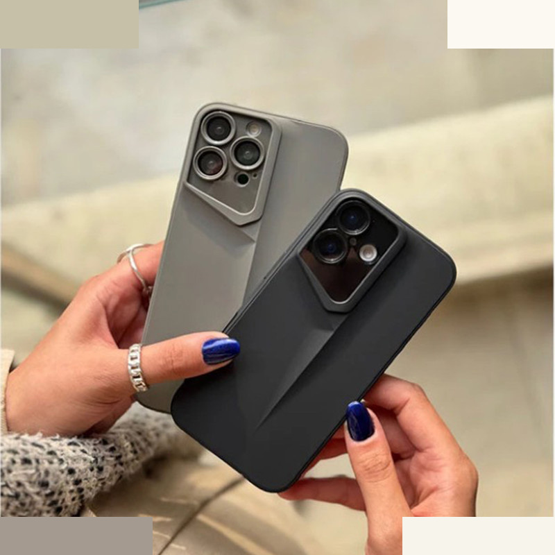 کاور اپیکوی مدل Porsche Design مناسب برای گوشی موبایل سامسونگ Galaxy S21fe کاور اپیکوی مدل Porsche Design مناسب برای گوشی موبایل سامسونگ Galaxy S21fe