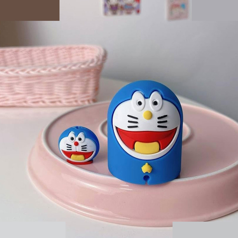 پایه نگهدارنده اپل واچ مدل Doraemon به همراه محافظ کابل پایه نگهدارنده اپل واچ مدل Doraemon به همراه محافظ کابل