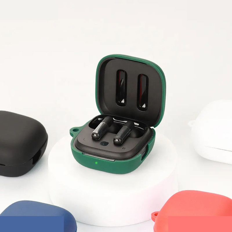کاور آکوآرا مدل Silicone مناسب برای کیس هدفون بیسیم کیو سی وای T13 ANC کاور آکوآرا مدل Silicone مناسب برای کیس هدفون بیسیم کیو سی وای T13 ANC