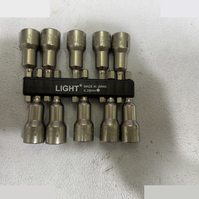 آچار بکس شیروانی لایت مدل SMT-LIGT-JAPAN-MN-1265-1/4-12*65mm سایز 12-1/4 میلی متر مجموعه 10 عددی آچار بکس شیروانی لایت مدل SMT-LIGT-JAPAN-MN-1265-1/4-12*65mm سایز 12-1/4 میلی متر مجموعه 10 عددی