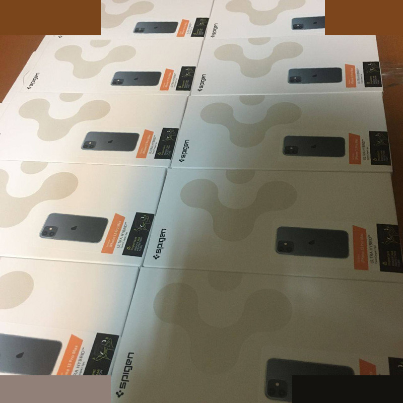 کاور اسپیگن مدل ultra hybrid clear مناسب برای گوشی موبایل اپل iphone 16 کاور اسپیگن مدل ultra hybrid clear مناسب برای گوشی موبایل اپل iphone 16