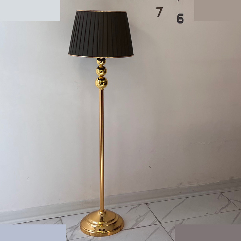 آباژور ایستاده نورهام مدل NHM-80.678GLD-40 آباژور ایستاده نورهام مدل NHM-80.678GLD-40
