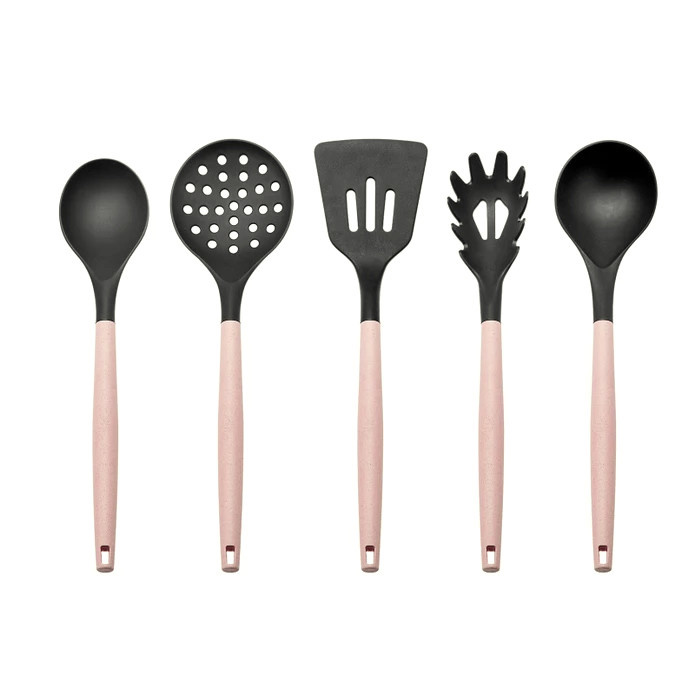 سرویس چاقو و کفگیر ملاقه 12 پارچه کاراجا مدل Gusto سرویس چاقو و کفگیر ملاقه 12 پارچه کاراجا مدل Gusto