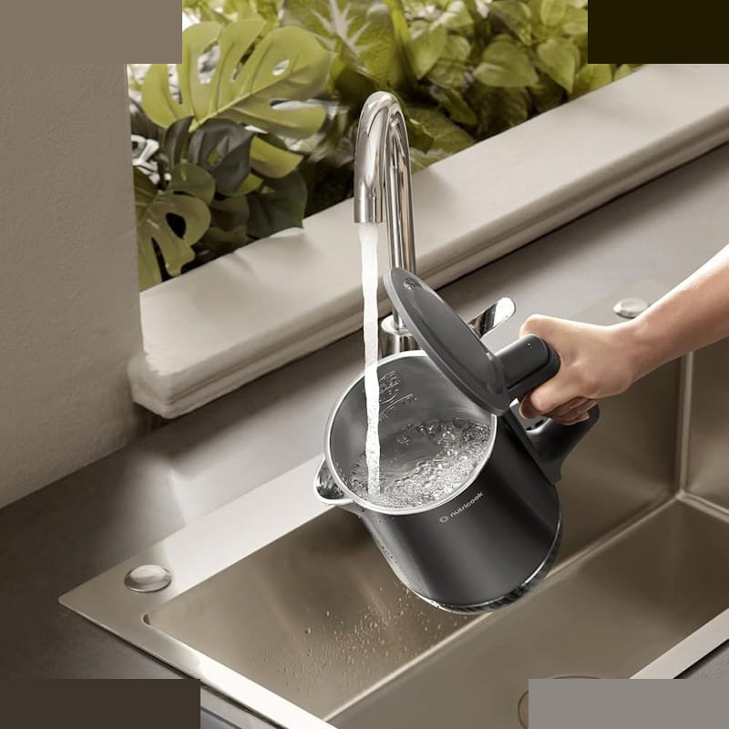 کتری برقی نوتریکوک مدل USK600 گنجایش 1.7 لیتر کتری برقی نوتریکوک مدل USK600 گنجایش 1.7 لیتر
