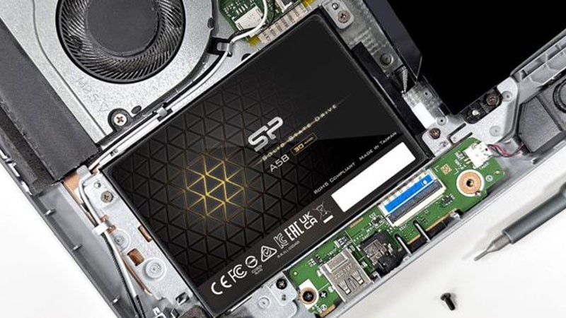 مشخصات فنی و ظاهری هارد اس اس دس اینترنال silicon power ace a58