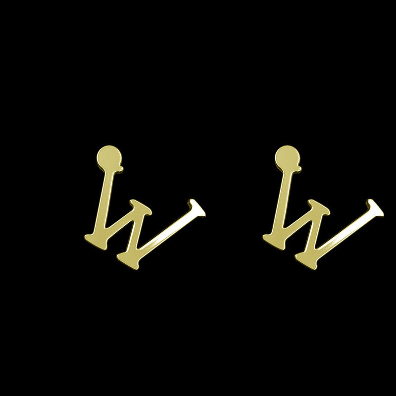 گوشواره طلا 18 عیار زنانه مدوپد مدل حرف W کد GA1-16987