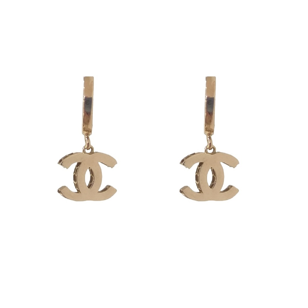 گوشواره طلا 18 عیار زنانه طرح شنل کد z38