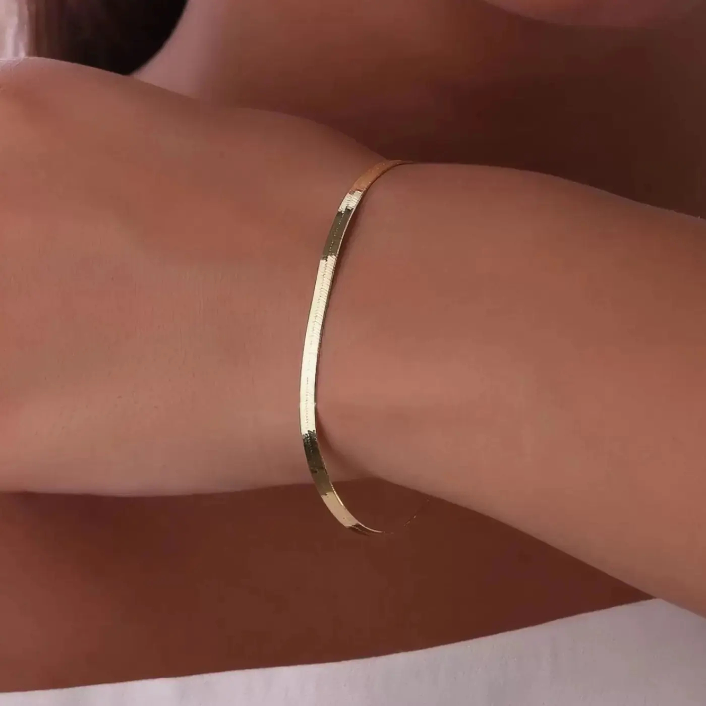 دستبند طلا 18 عیار زنانه لاوندر هرینگبون سایز 18 کد 351