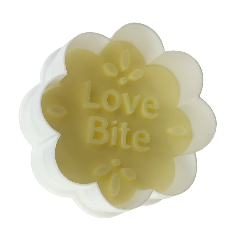 کاتر شیرینی پزی مدل Love Bite کاتر شیرینی پزی مدل Love Bite