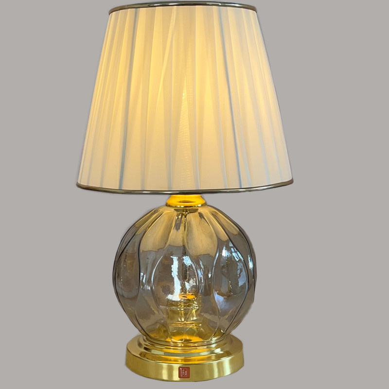 آباژور رومیزی نورهام مدل NHM -WORLD GLASS2 -28