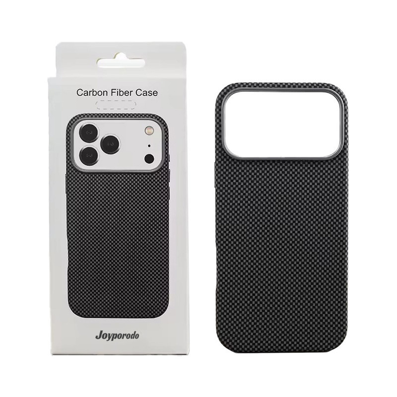 کاور جویپوردو مدل Carbon Fiber مناسب برای گوشی موبایل اپل iPhone 17 Pro Max