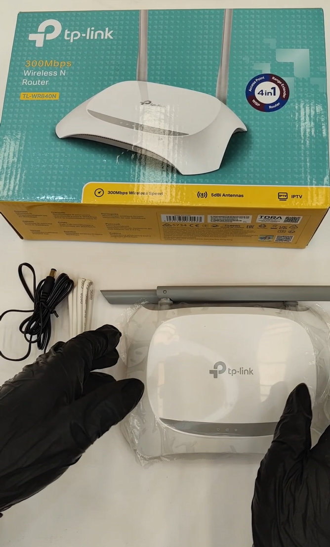 مودم روتر جعبه باز تی پی-لینک مدل TL-WR840N