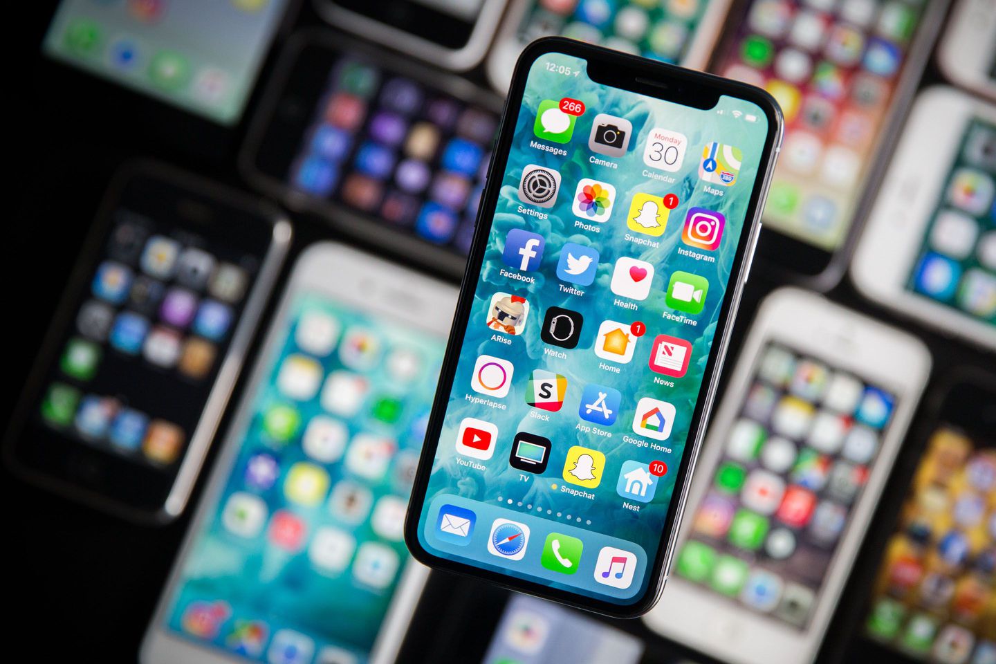 کدامیک از گوشی های آیفون، آپدیت IOS 12 را دریافت خواهند کرد؟