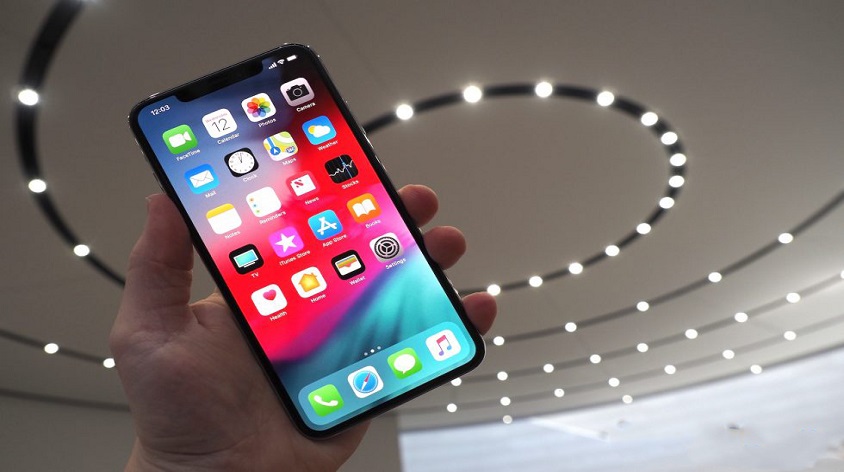 اپل تولید گوشی IPhone X را به همراه دو مدل دیگر، متوقف خواهد کرد