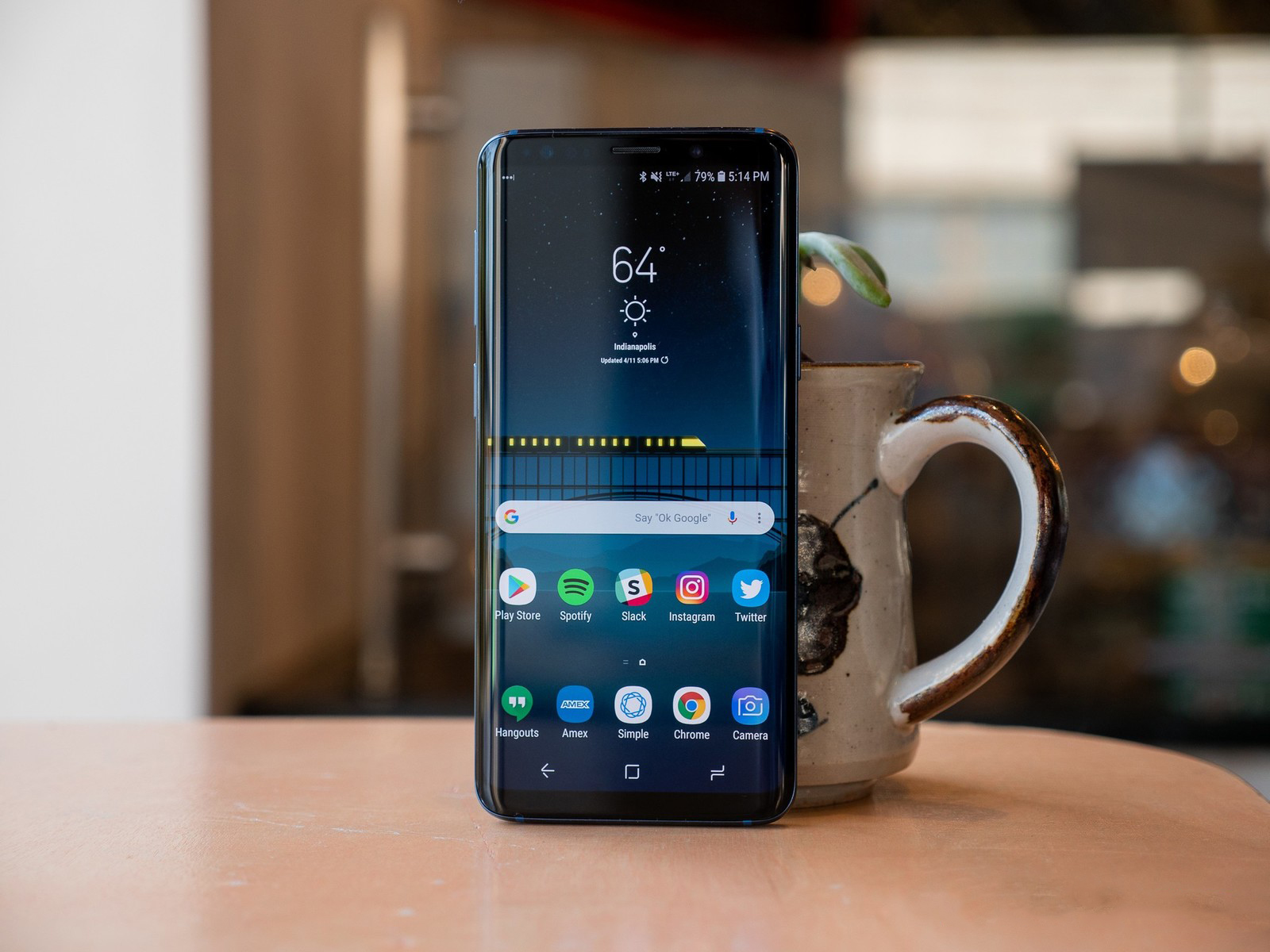 مقایسه S9 با XZ3
