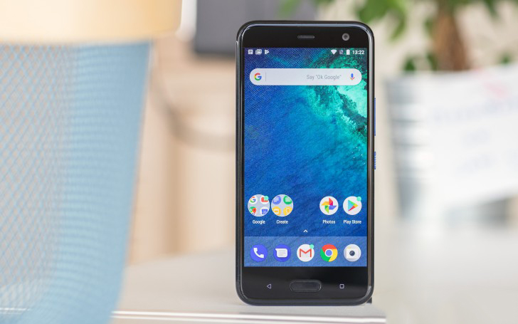 گوشی هوشمند اچ تی سی