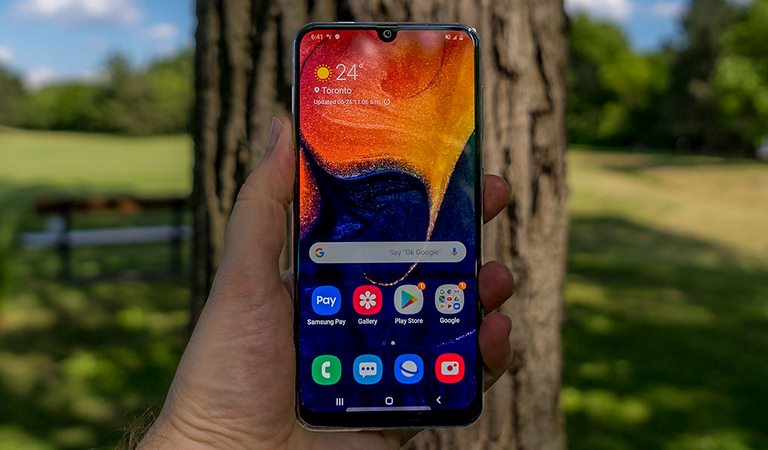 مقایسه گوشی a12 با a50