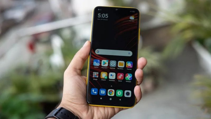 مقایسه Redmi 10 و Poco M3