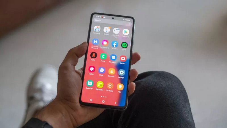 مقایسه سیستم عامل A52s با A72