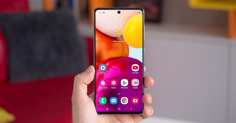 مقایسه گلکسی A72 با گلکسی A52s 5G از نظر صفحه نمایش