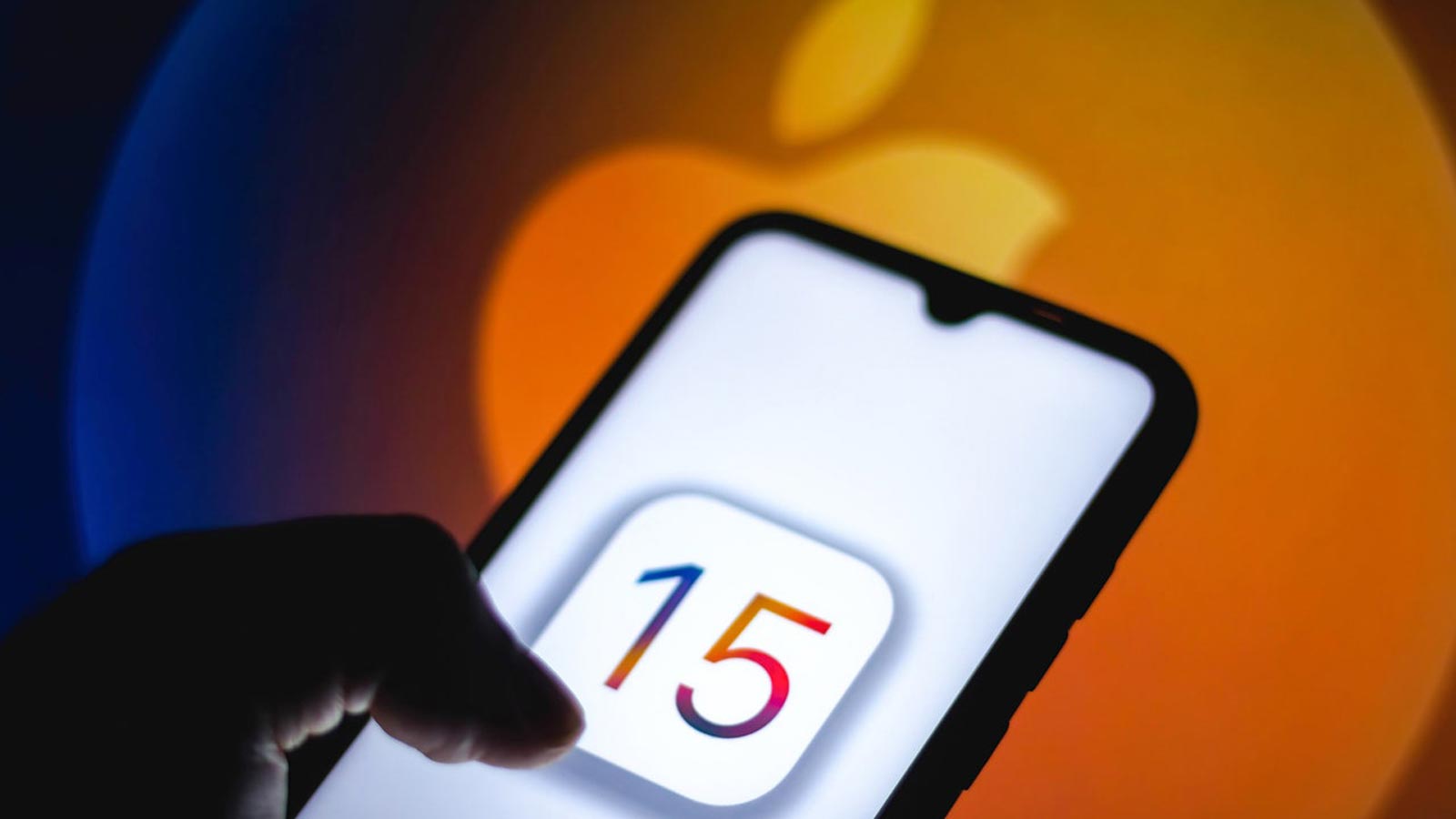 باگ iOS 15 می‌تواند اطلاعات آیفونتان را به‌صورت از راه دور پاک کند