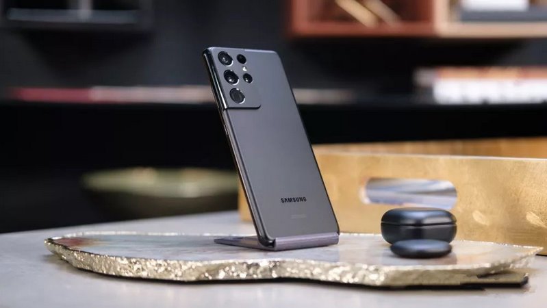 مقایسه S21 ultra با mi 11 ultra