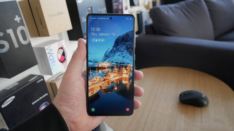 مقایسهA51 با پوکو X3 NFC