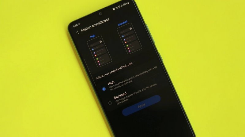 مقایسه A32 با A32 5G از نظر صفحه نمایش