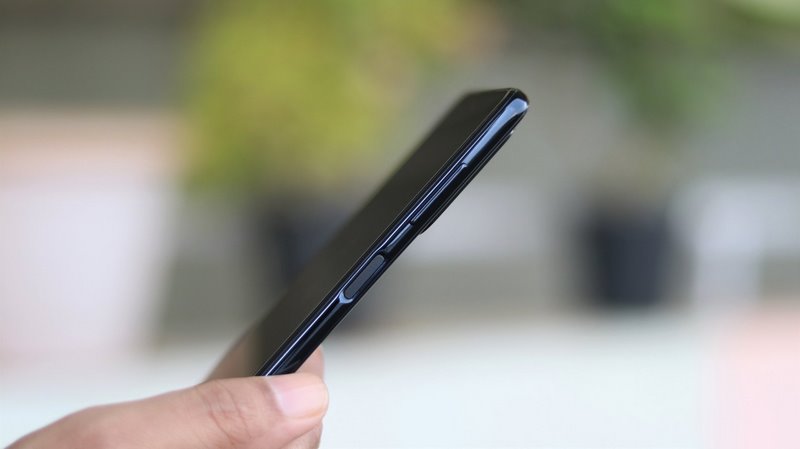 مقایسه گوشی A52 با M52 