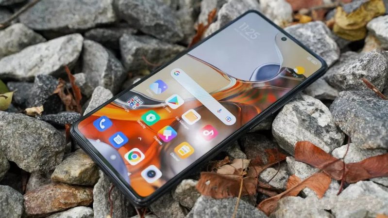 مقایسه شیائومی 11t پرو با بلک شارک 4 از نظر صفحه نمایش