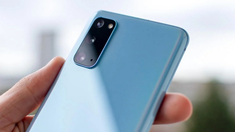 مقایسه S20 با آیفون 11 از نظر دوربین