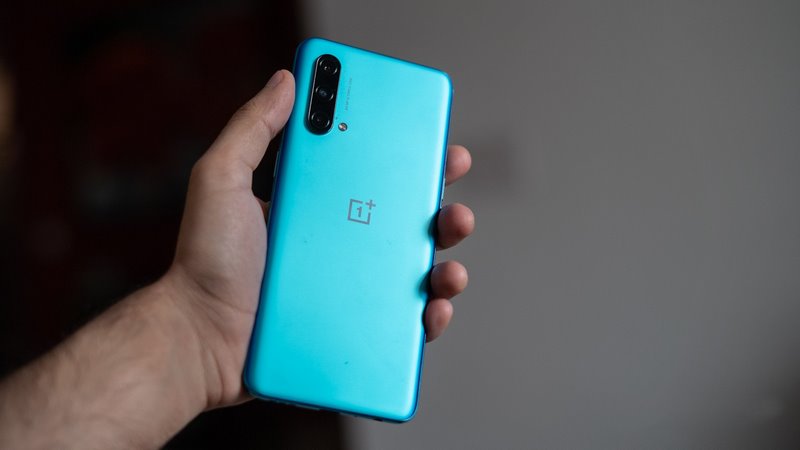 مقایسه شیائومی 11 لایت 5G NE با وان پلاس نورد CE