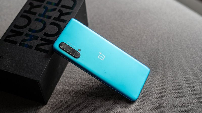 مقایسه شیائومی 11 لایت 5G NE با وان پلاس نورد CE