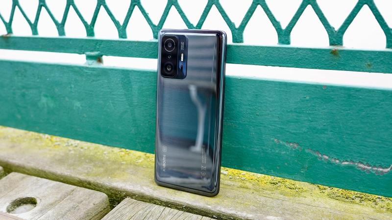 مقایسه infinix zero x pro با شیائومی 11t