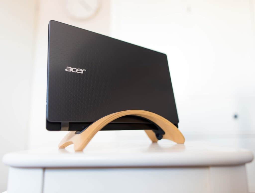لپ تاپ asus بهتر است یا acer