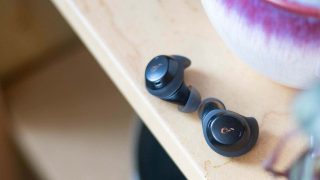 پرطرفدارترین و بهترین هندزفری های انکر (آپدیت ۱۴۰۴)