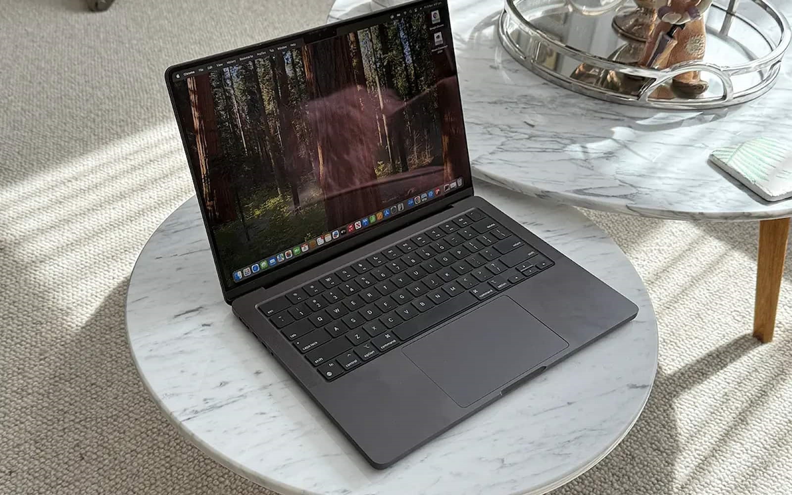 عملکرد سخت افزاری macbook pro m4 14 inch