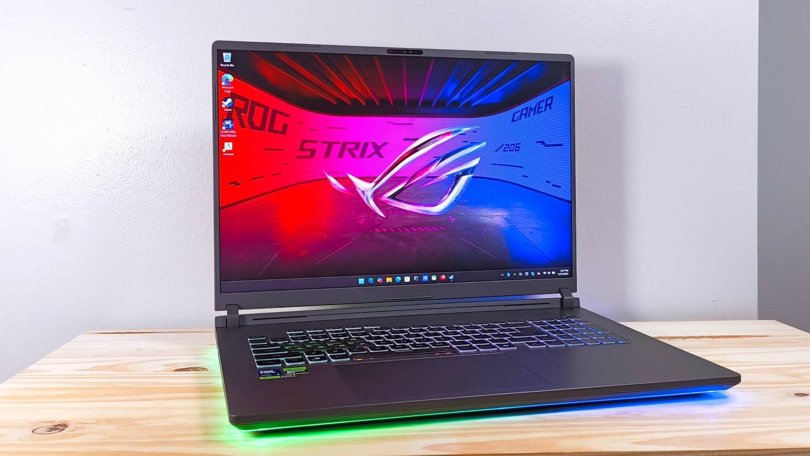 لپ‌ تاپ ایسوس ROG Strix G18 Ultra 9 275HX 32GB 2TB RTX 5080
