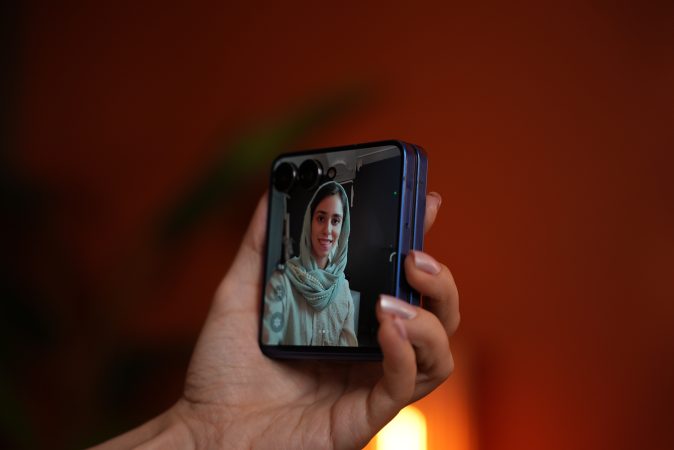 دوربین گلکسی زد فلیپ ۷