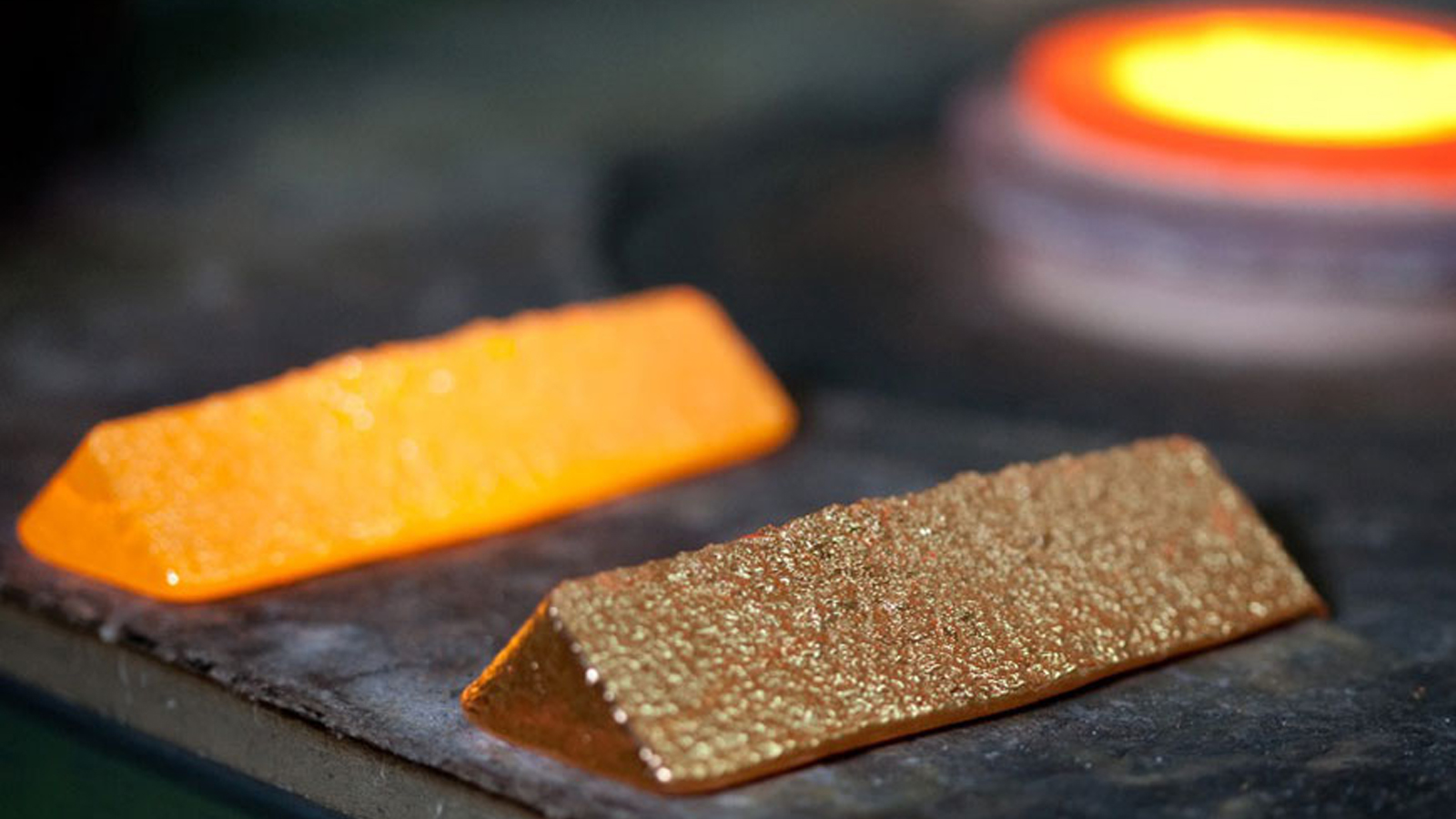 طلای آبشده چیست؟ مفهوم انگ طلای آبشده و استعلام آن