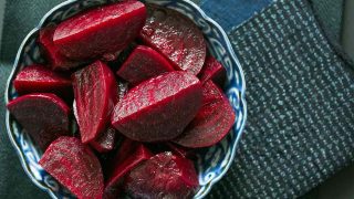 طرز تهیه لبو قرمز در خانه؛ ساده، سالم، خوشمزه