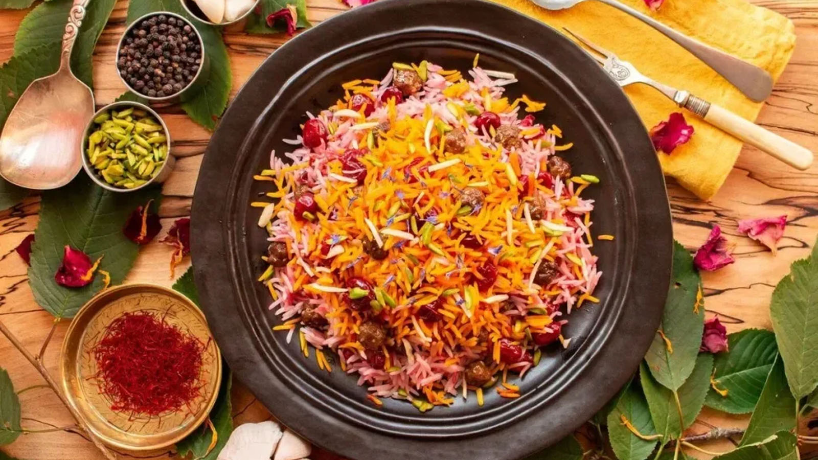 طرز تهیه آلبالو پلو دونفره