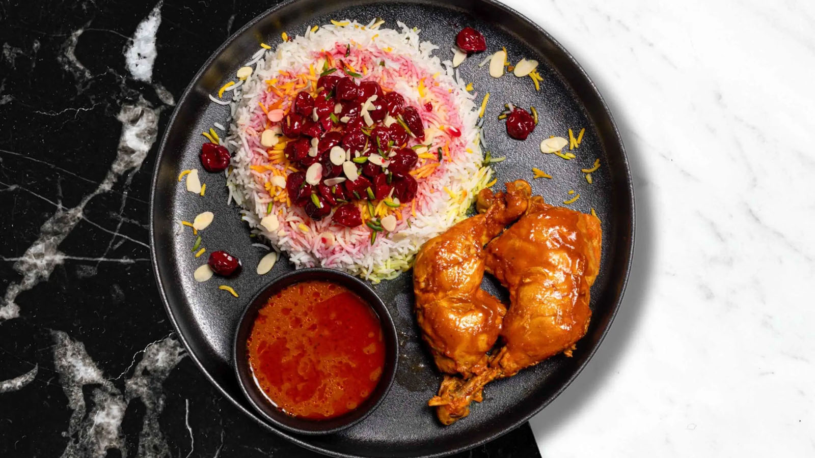 طرز تهیه آلبالو پلو (با مرغ و گوشت قلقلی)