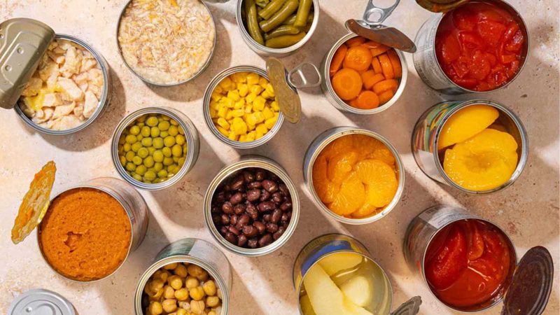 خرید غذاهای کنسروی برای مواقع بحران