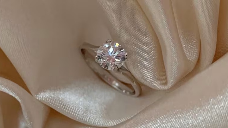 انگشتر برلیان