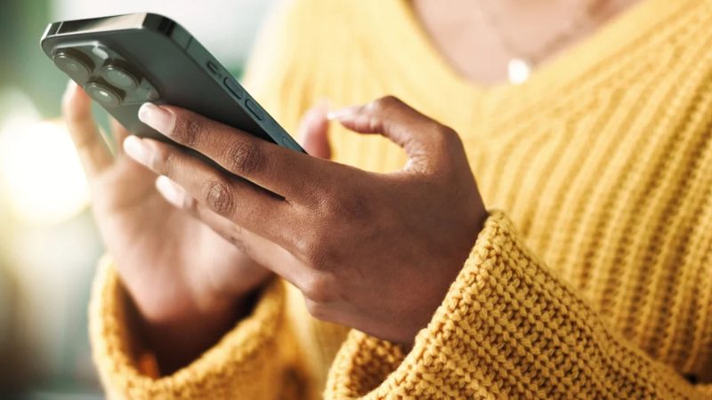 علت لاک شدن اپل آیدی